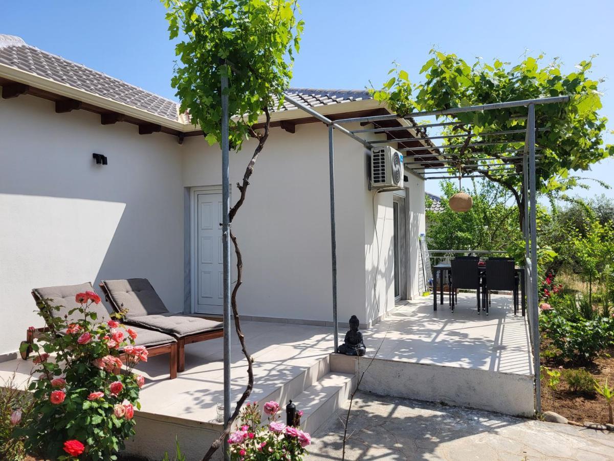Ioannis Houses - Gemuetliches Ferienhaus Im Olivenhain Szkála Potamiász Kültér fotó
