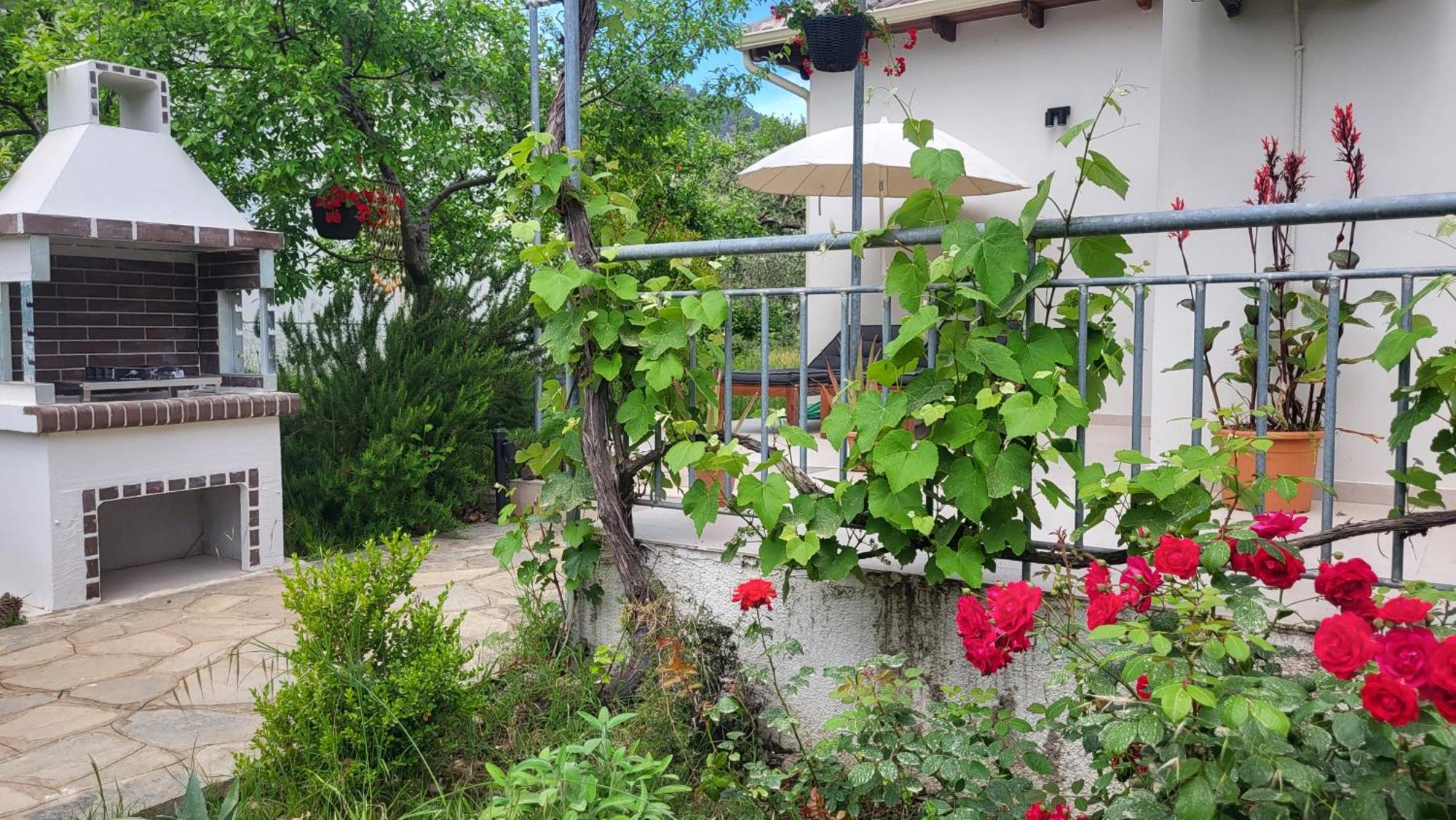 Ioannis Houses - Gemuetliches Ferienhaus Im Olivenhain Szkála Potamiász Kültér fotó